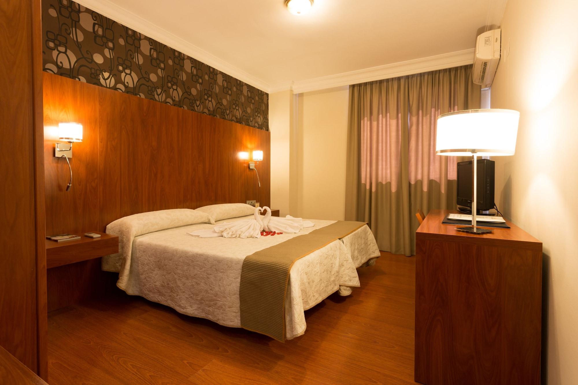 Hotel Familia Conde อูเอลบา ภายนอก รูปภาพ