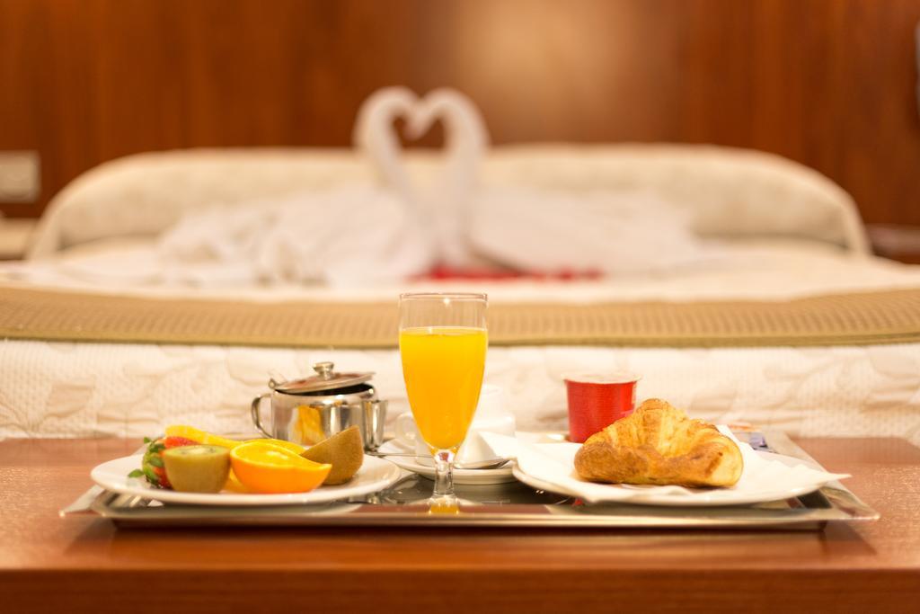 Hotel Familia Conde อูเอลบา ภายนอก รูปภาพ